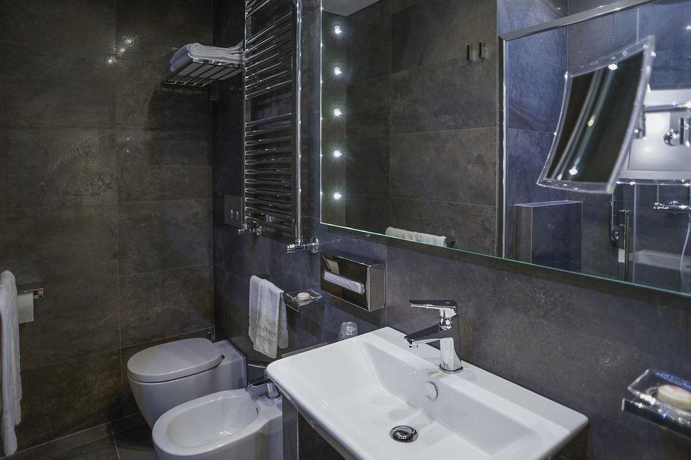 Les Diamants Spanish Steps Suite Rome Exterior photo