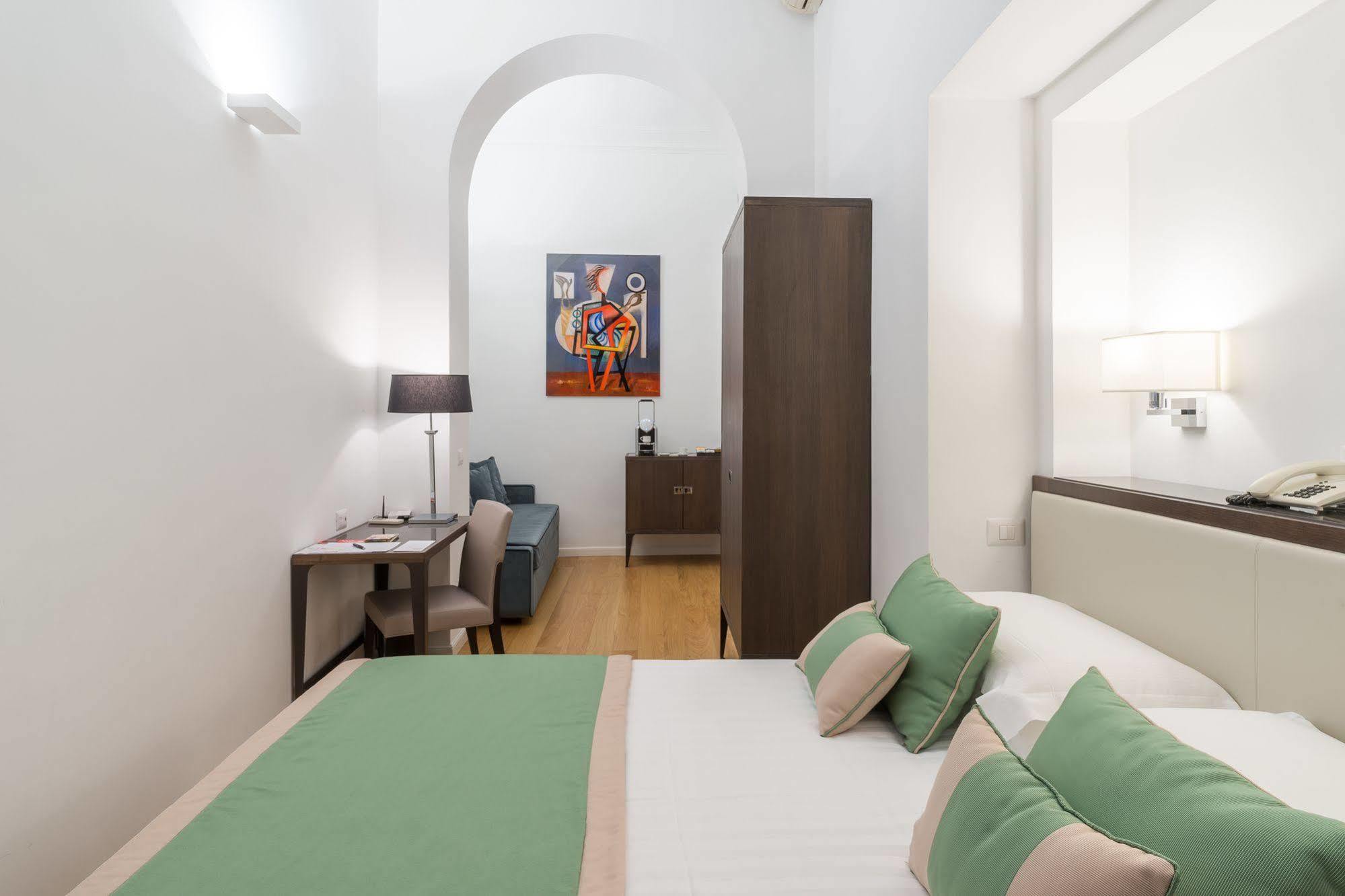 Les Diamants Spanish Steps Suite Rome Exterior photo