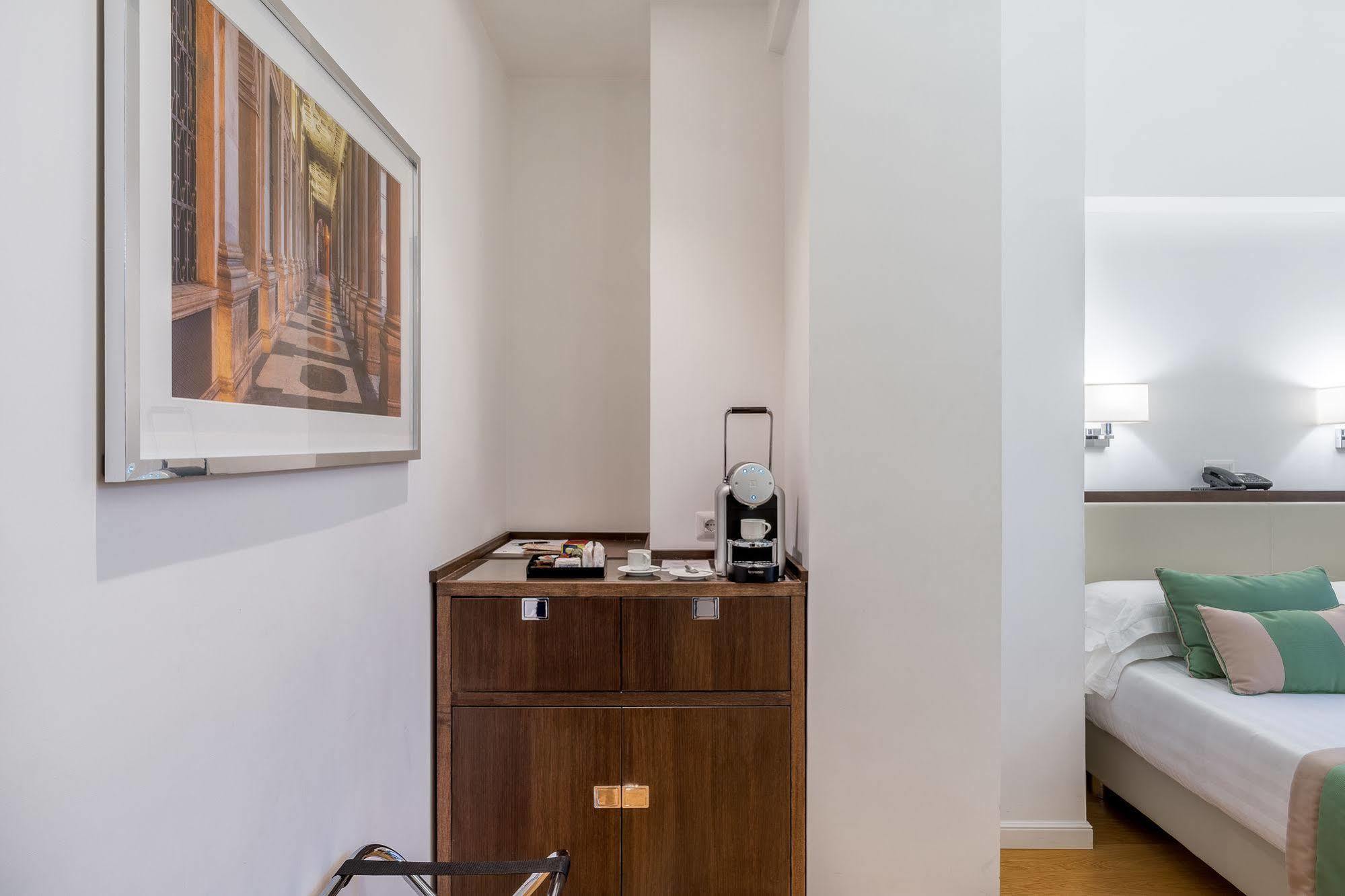 Les Diamants Spanish Steps Suite Rome Exterior photo