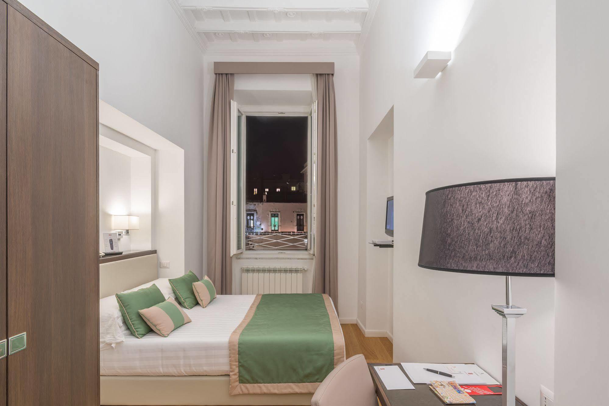 Les Diamants Spanish Steps Suite Rome Exterior photo
