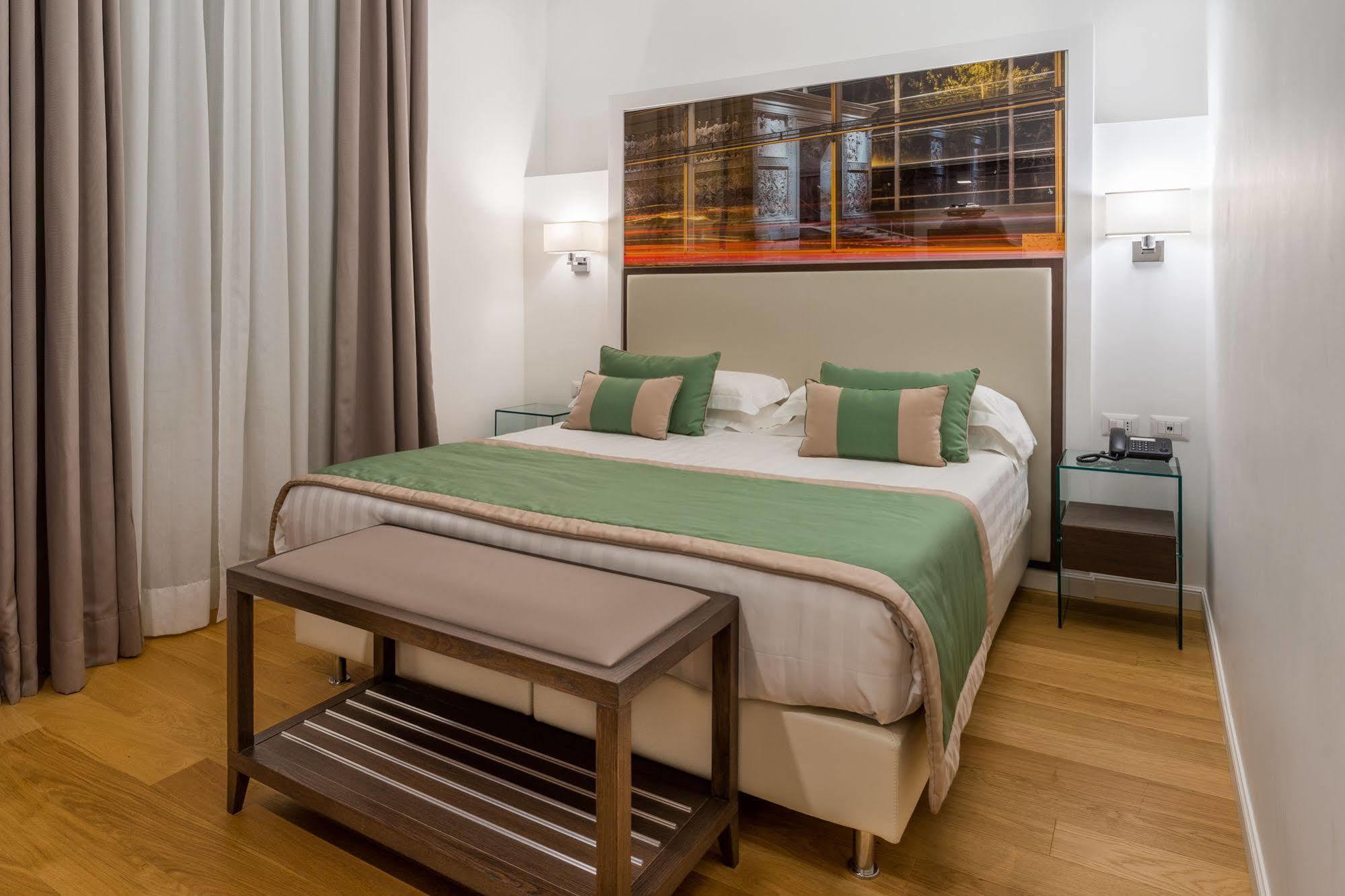 Les Diamants Spanish Steps Suite Rome Exterior photo